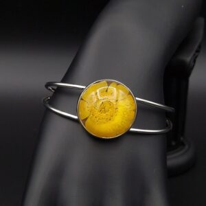Bracelet cabochon réglable fleur jaune