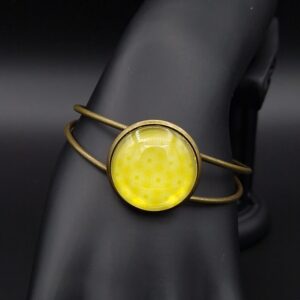 Bracelet cabochon réglable fleurs jaunes