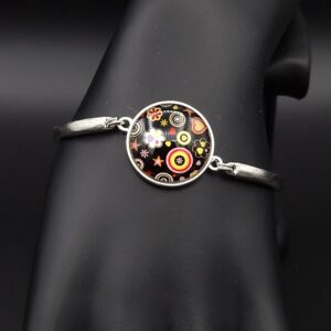 Bracelet cabochon réglable multicolore fond noir