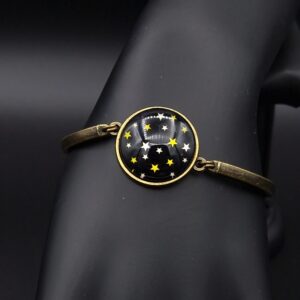 Bracelet cabochon réglable étoiles sur fond noir