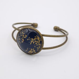 Bracelet cabochon réglable fleurs fond noir