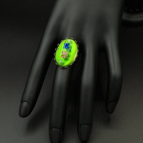 Bague fleurs olivine