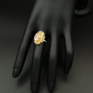 Bague dorée à paillettes
