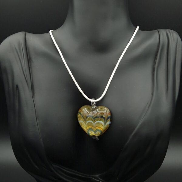 Collier coeur multicolore
