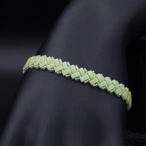 Bracelet tissé en perles Miyuki half tila vert chartreuse